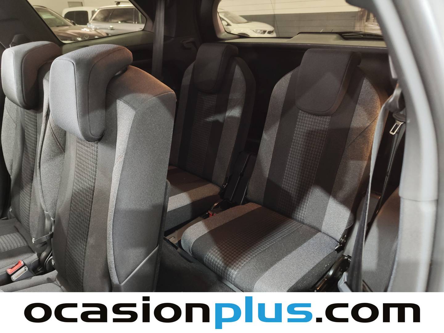 Extras y acabados del Peugeot 5008 Peugeot 5008 PureTech 130 S&S Active Pack (130 CV) 7 Plazas