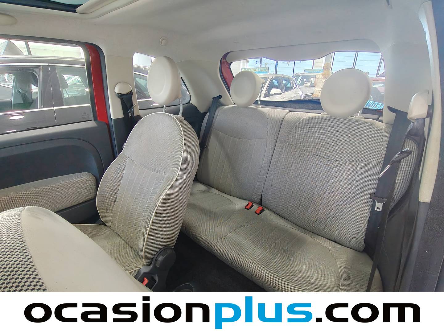 Foto asientos traseros Fiat 500 Fiat 500 1.2 8v Lounge (69 CV)