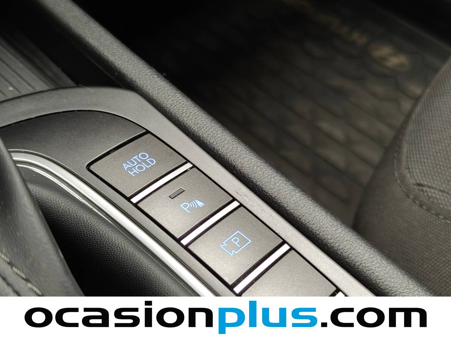 Equipamiento del Hyundai Kona Hyundai Kona 1.0 TGDi Maxx 4x2 DCT (120 CV)