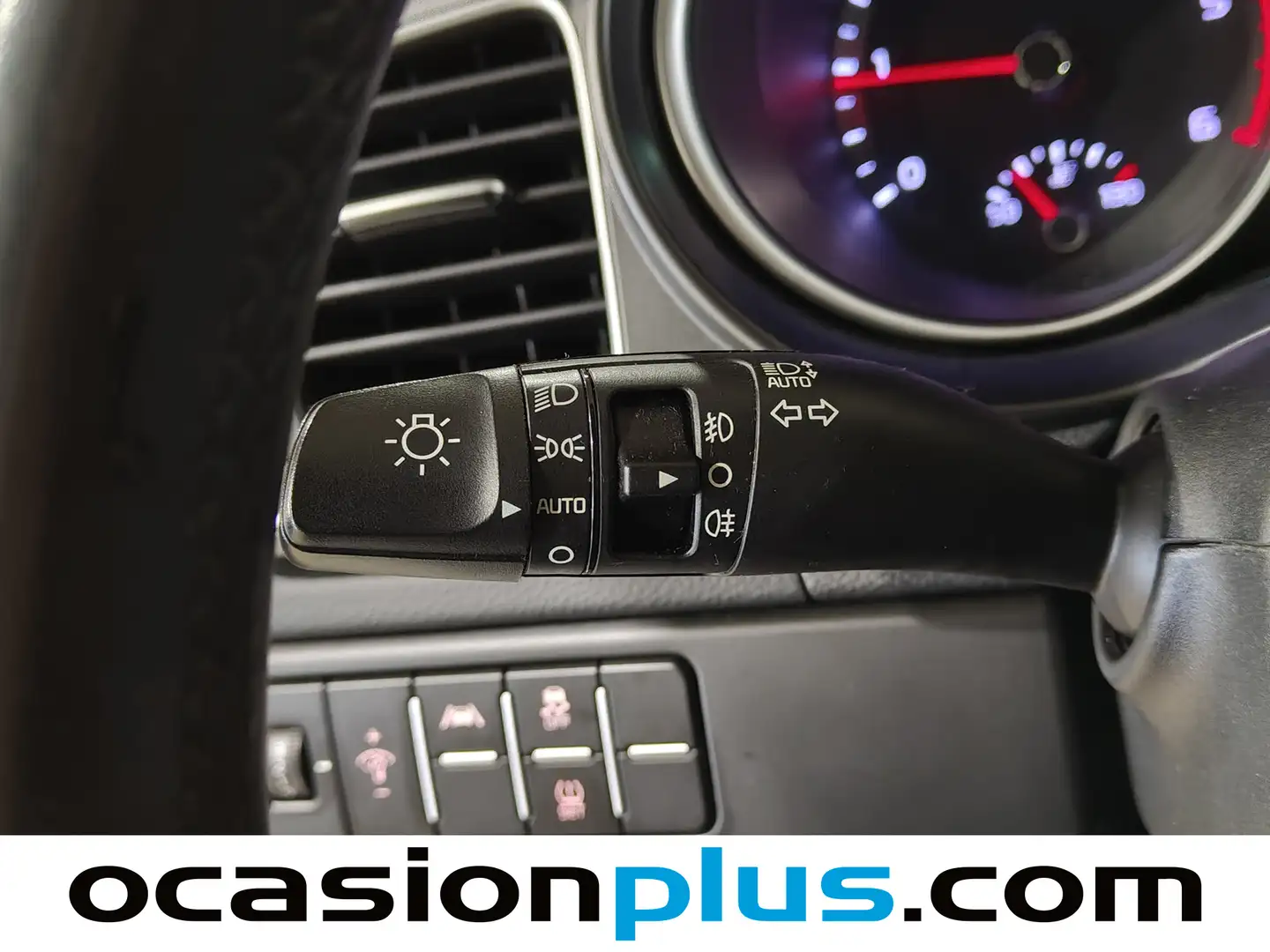 Foto KIA Ceed Kia Ceed 1.6 MHEV iMT Drive (136 CV)