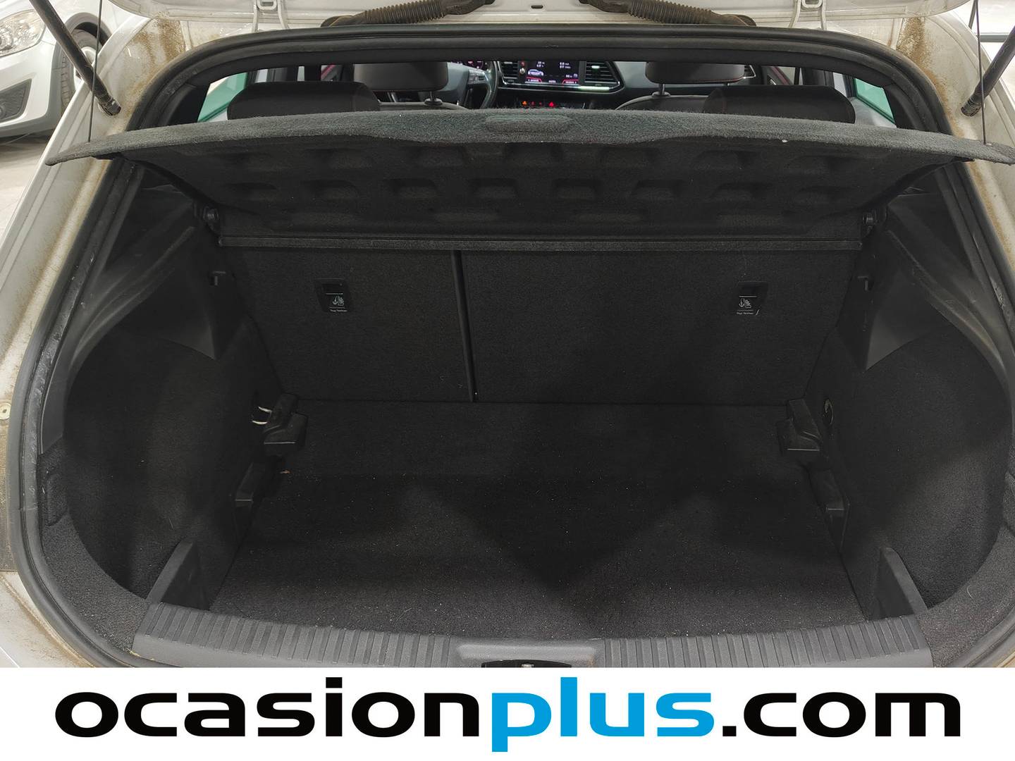 Fotos maletero Seat León Seat León 1.5 TSI S&S FR DSG (150 CV)