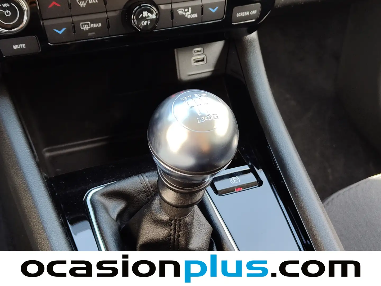 Foto Jeep Compass Jeep Compass 1.3 Gse T4 Longitude FWD MT (130 CV)