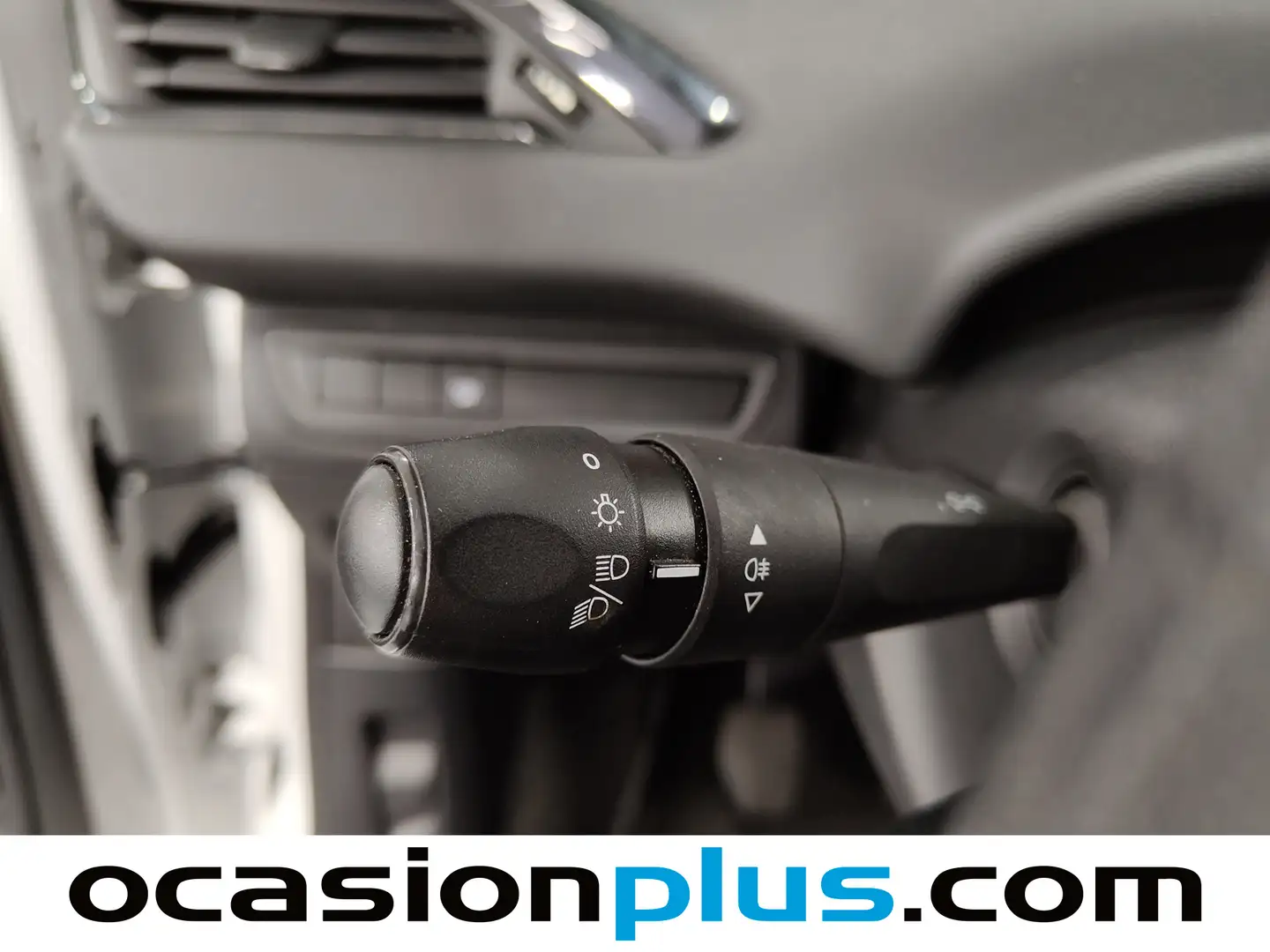 Foto Peugeot 208 Peugeot 208 BlueHDi 100 Active (100 CV)