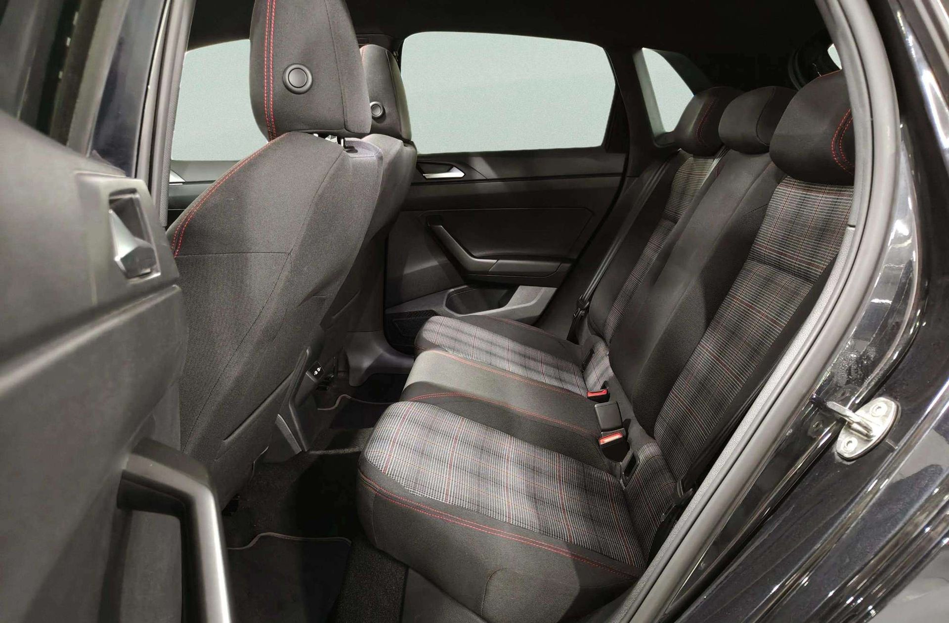 Volkswagen Polo GTI 2.0 TSI DSG - foto 15