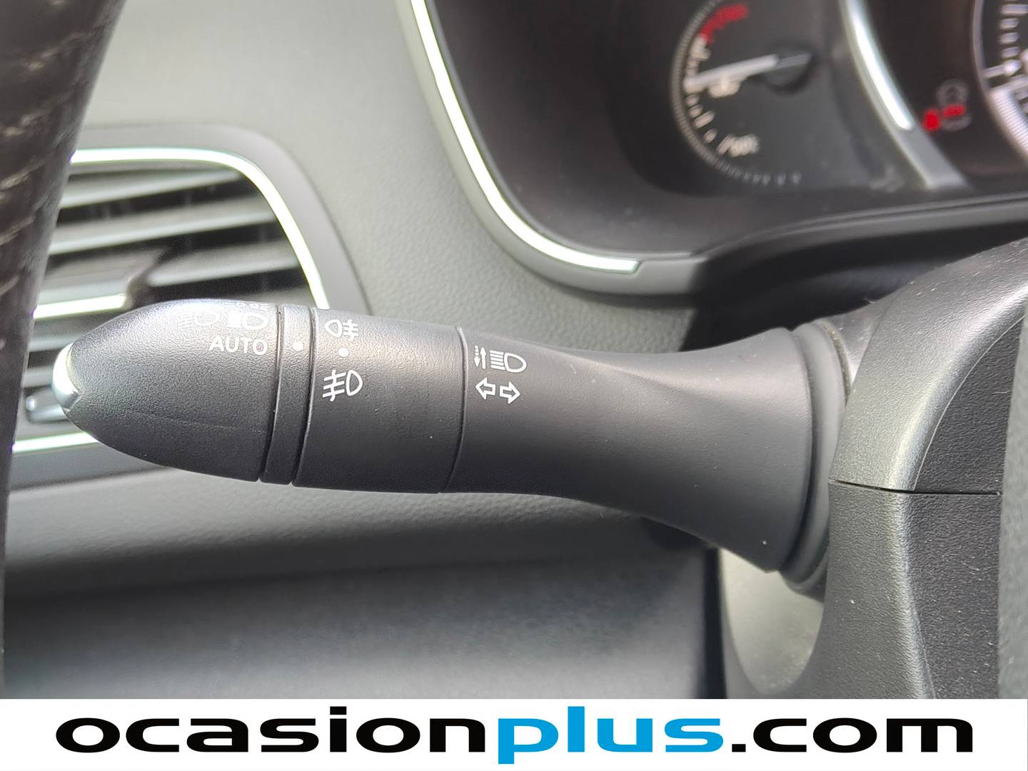 Renault Mégane Renault Megane Zen Energy TCe (130 CV) de ocasión