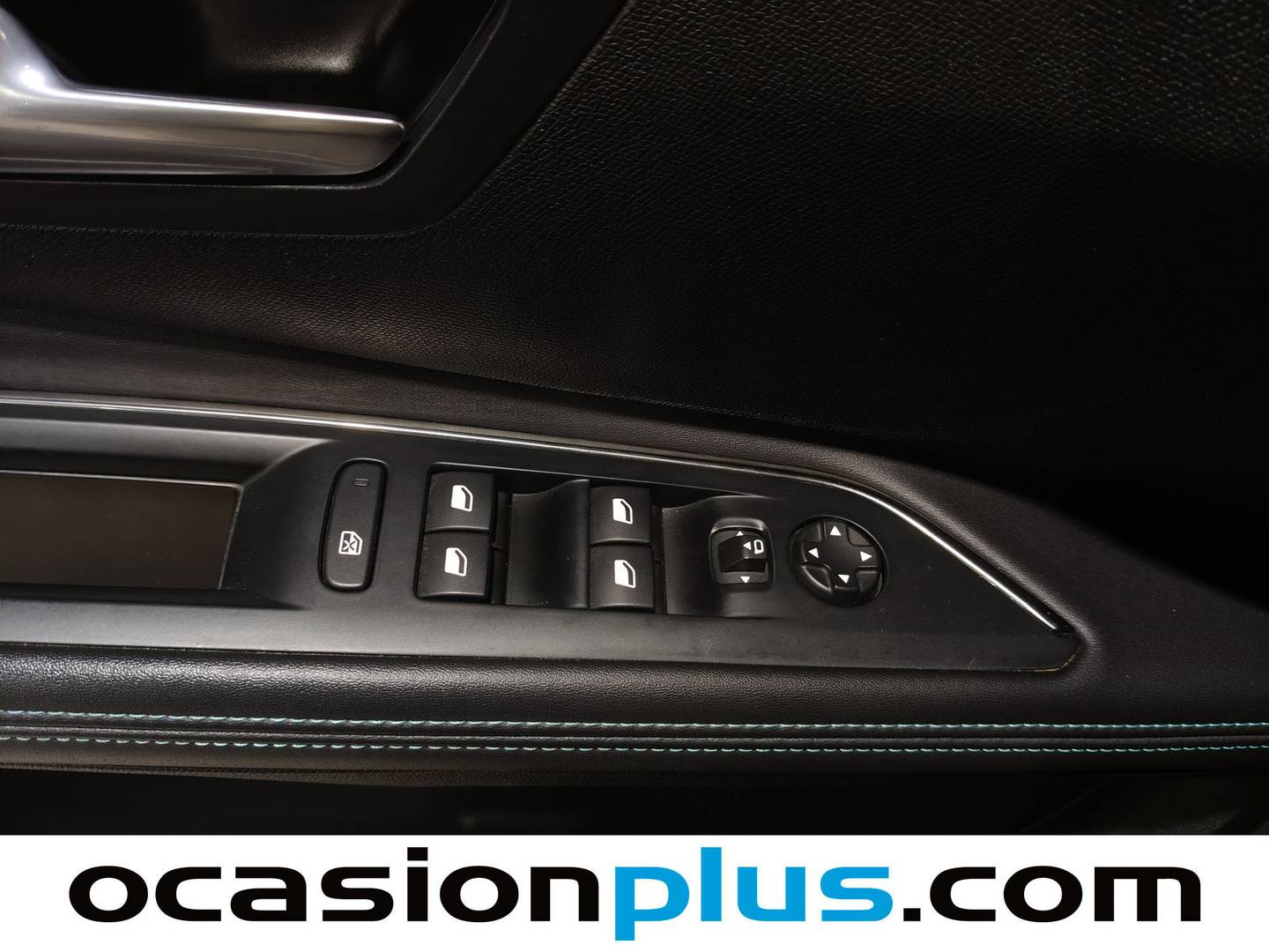 Foto Peugeot 5008 Peugeot 5008 PureTech 130 S&S Allure Pack EAT8 (130 CV) 7 Plazas