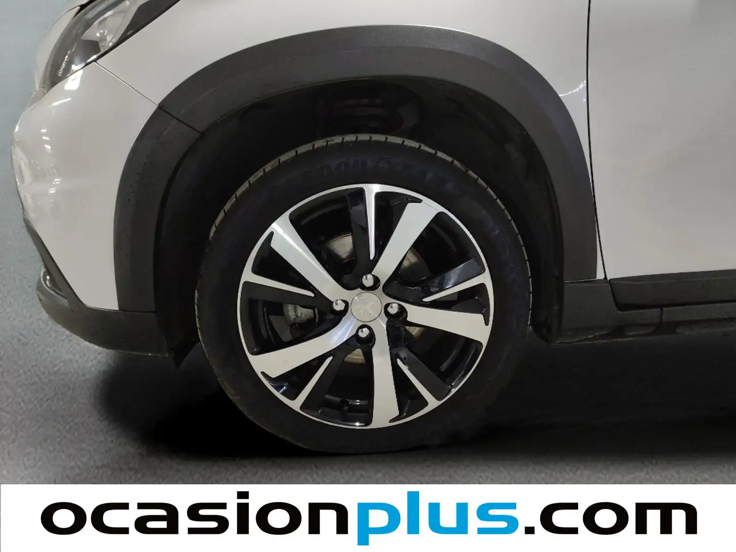 Foto Peugeot 2008 Peugeot 2008 BlueHDi 120 S&S GT Line (120 CV)