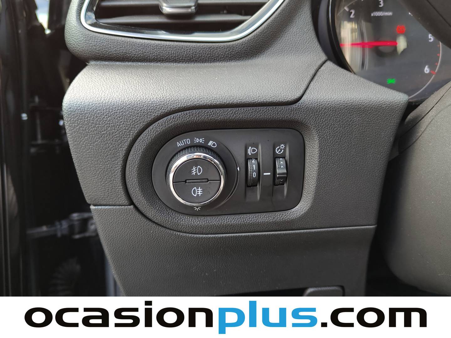 Foto Opel Grandland X Opel Grandland X 1.6 CDTi Selective (120 CV)