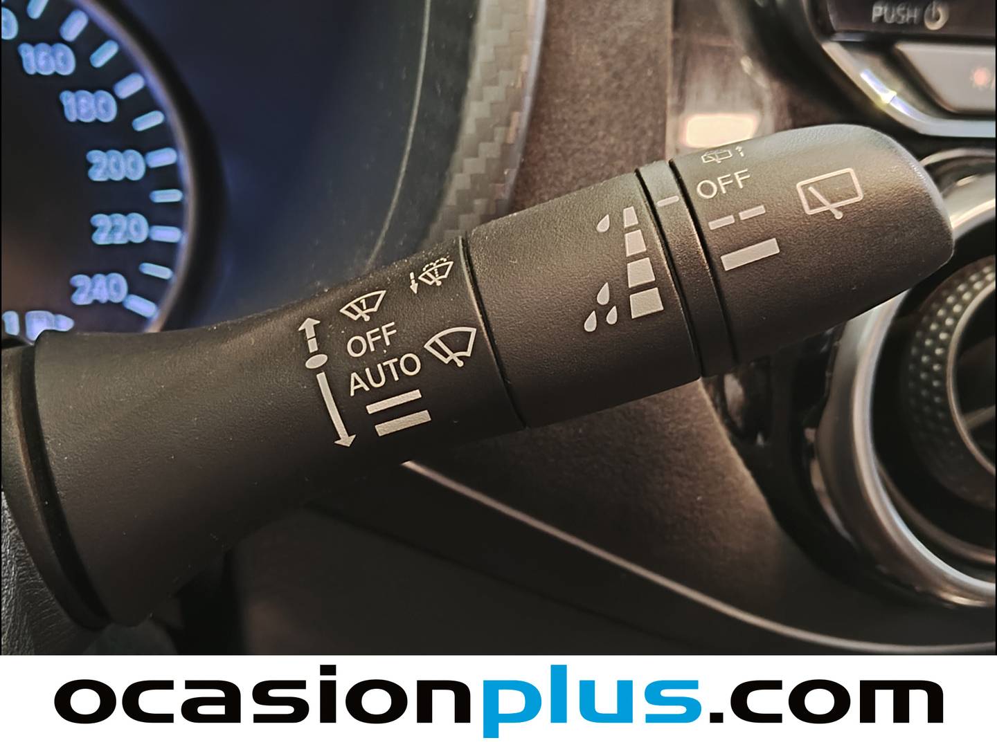 Foto Nissan JUKE Nissan Juke DIG-T N-Design Chic DCT (114 CV)