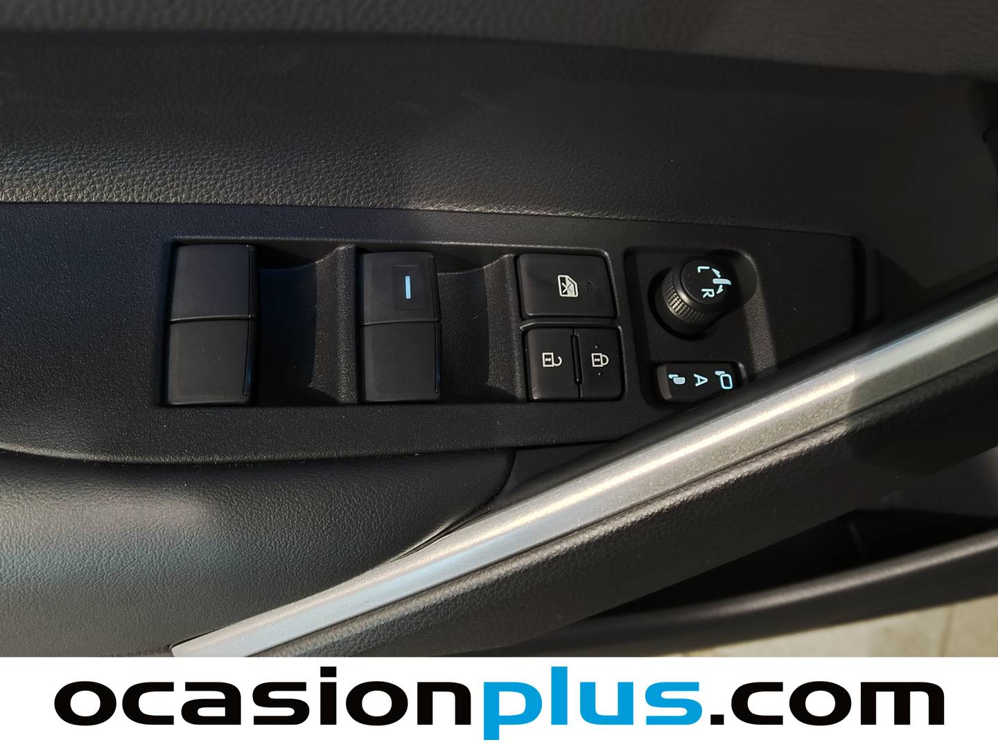 Foto Toyota Corolla Cross Toyota Corolla Cross 1.8 Híbrido Style Auto  (140 CV)