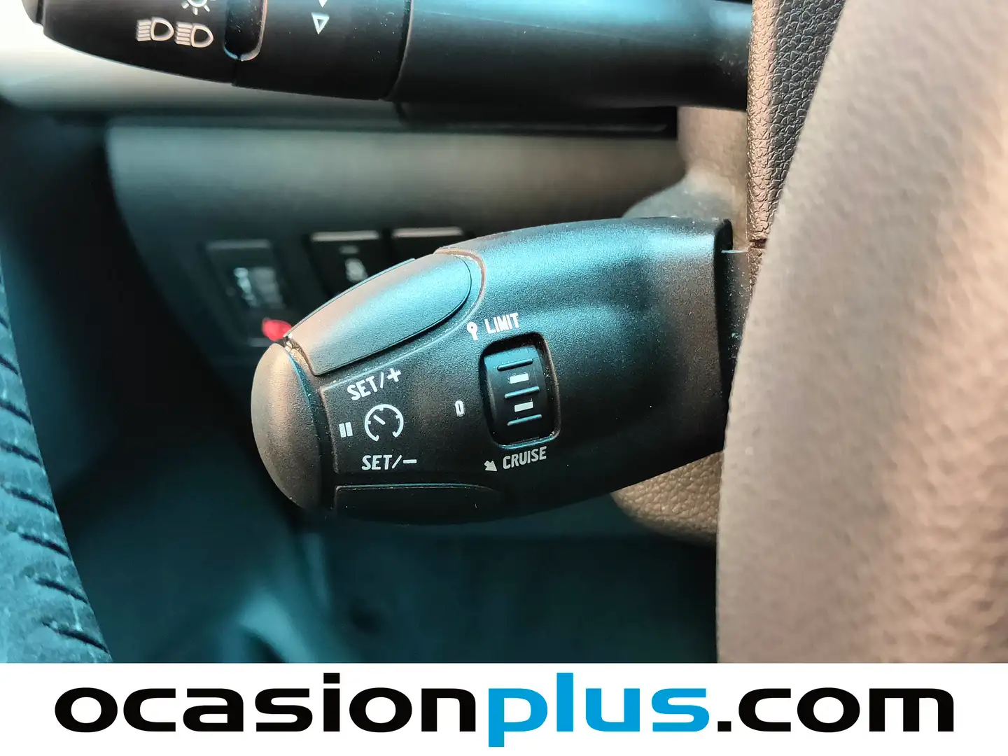 Foto Citroën C-Elysée Citroen C-Elysee BlueHDi 100 Shine (102 CV)