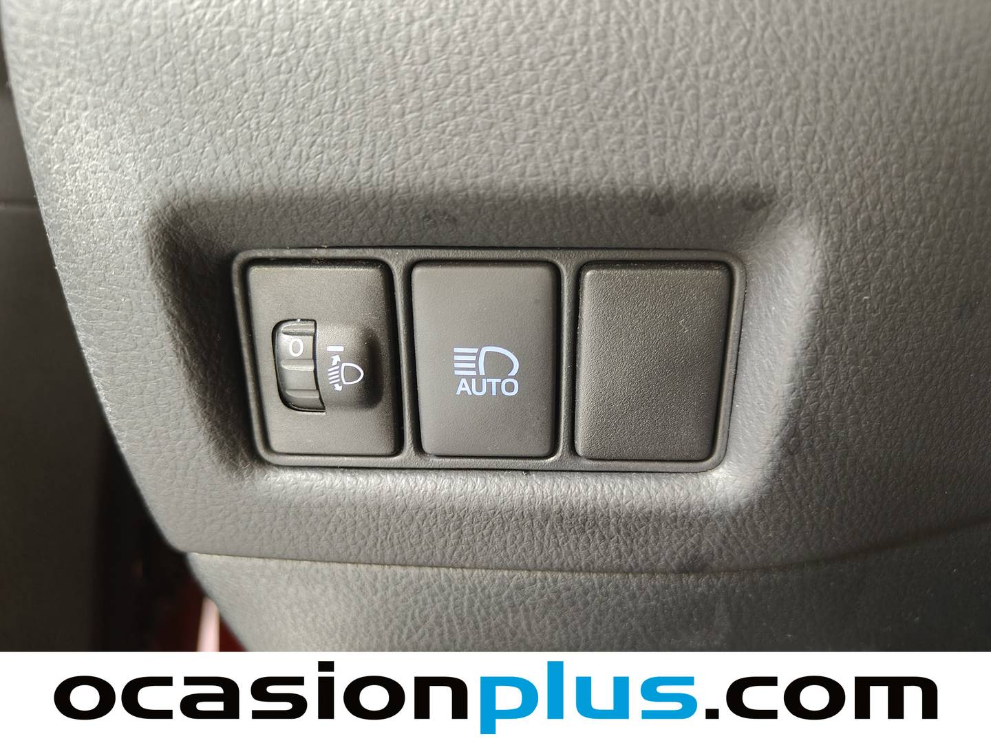 Extras del Toyota C-HR Toyota C-HR 1.8 125H Advance (122 CV)