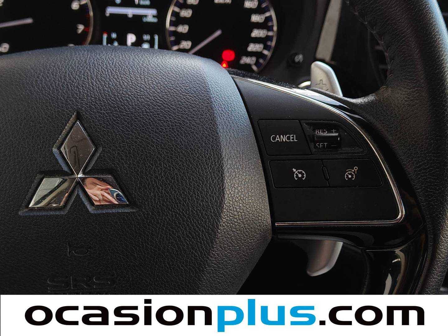 Accesorios del Mitsubishi Outlander Mitsubishi Outlander 200 MPI Motion 2WD CVT (150 CV)