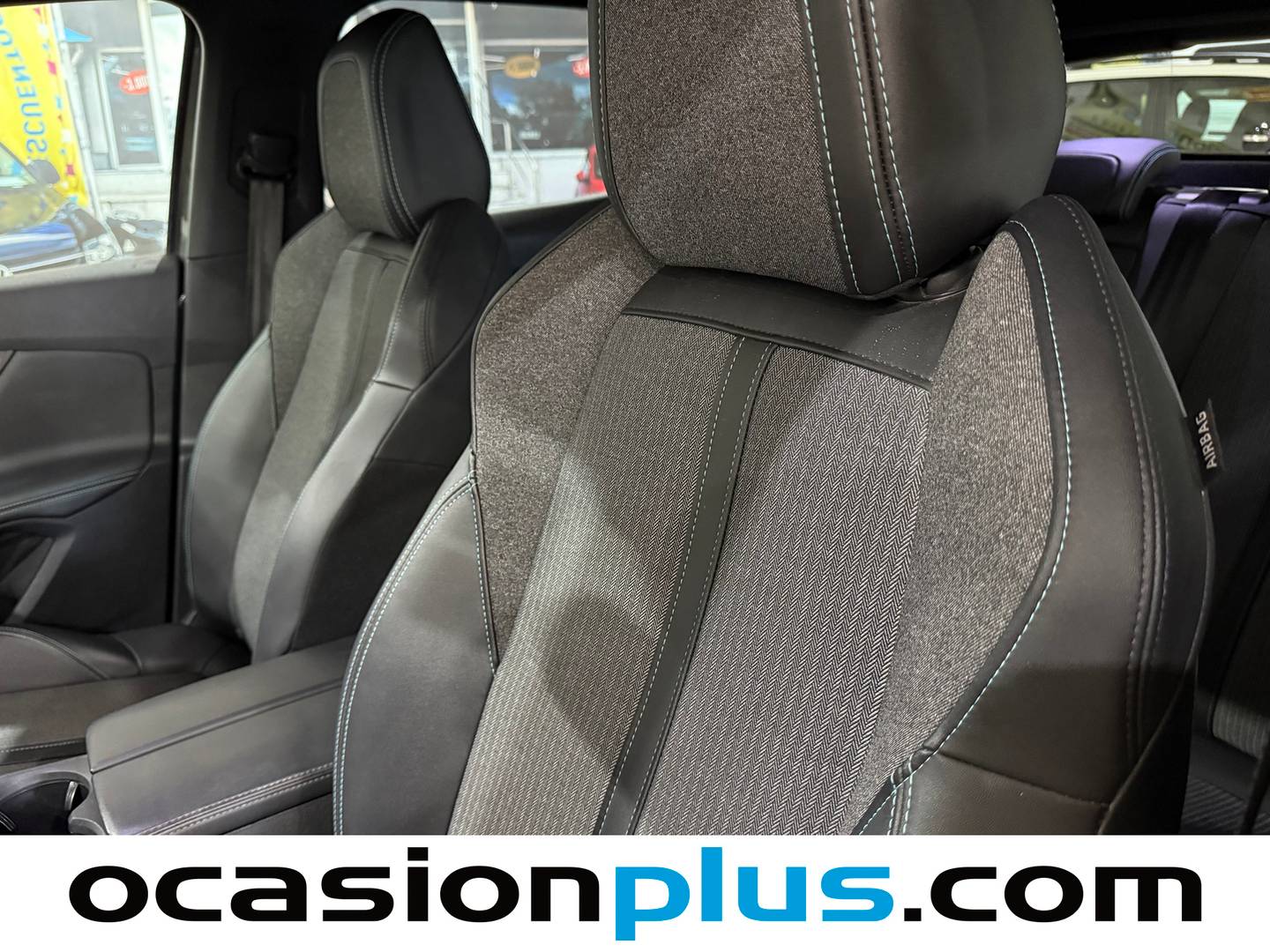 Foto Peugeot 3008 Hybrid Peugeot 3008 Hybrid 300 Allure Pack e-EAT8 (300 CV) 4x4