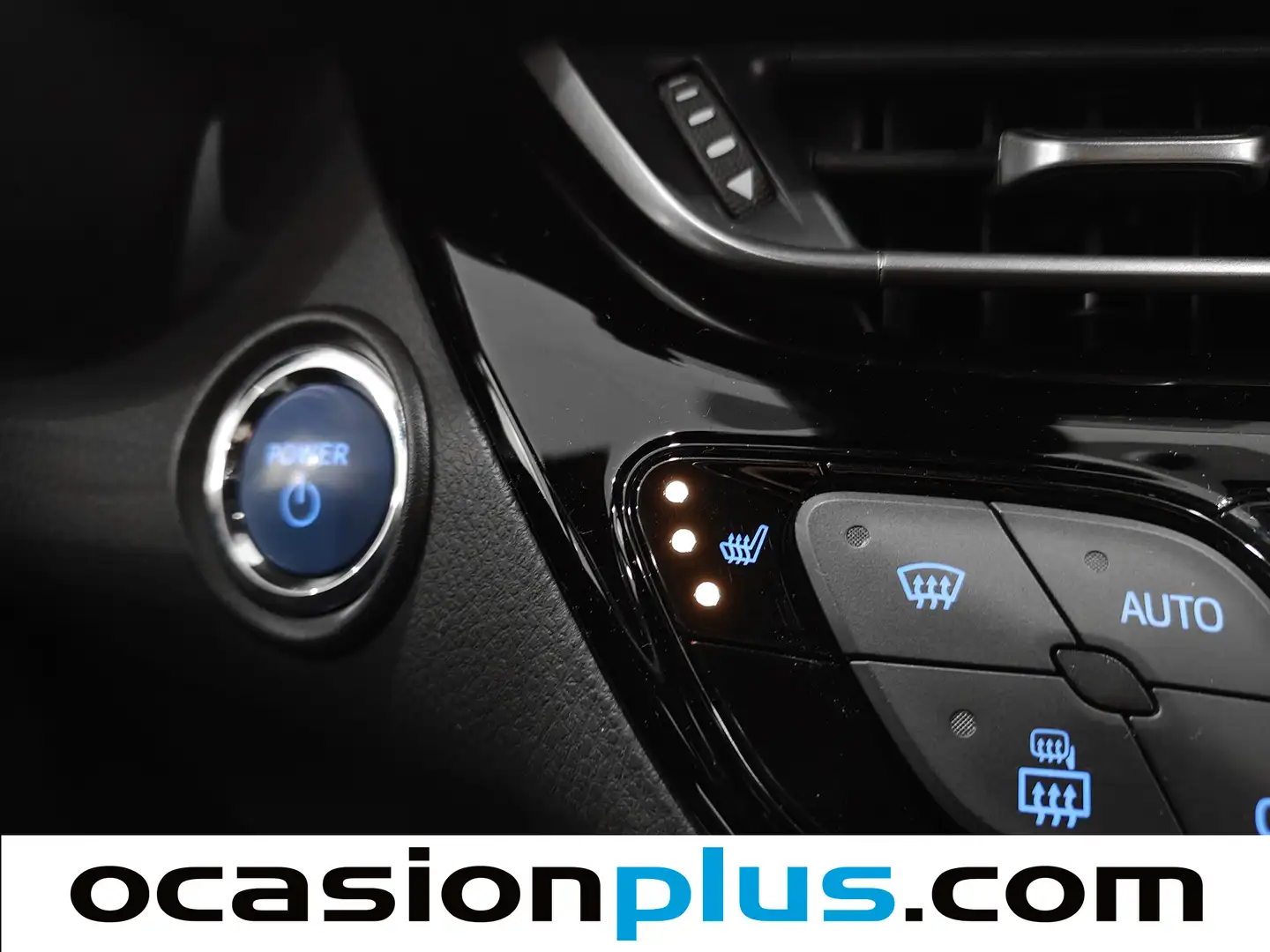 Foto Toyota C-HR Toyota C-HR 180H Advance  (184 CV)