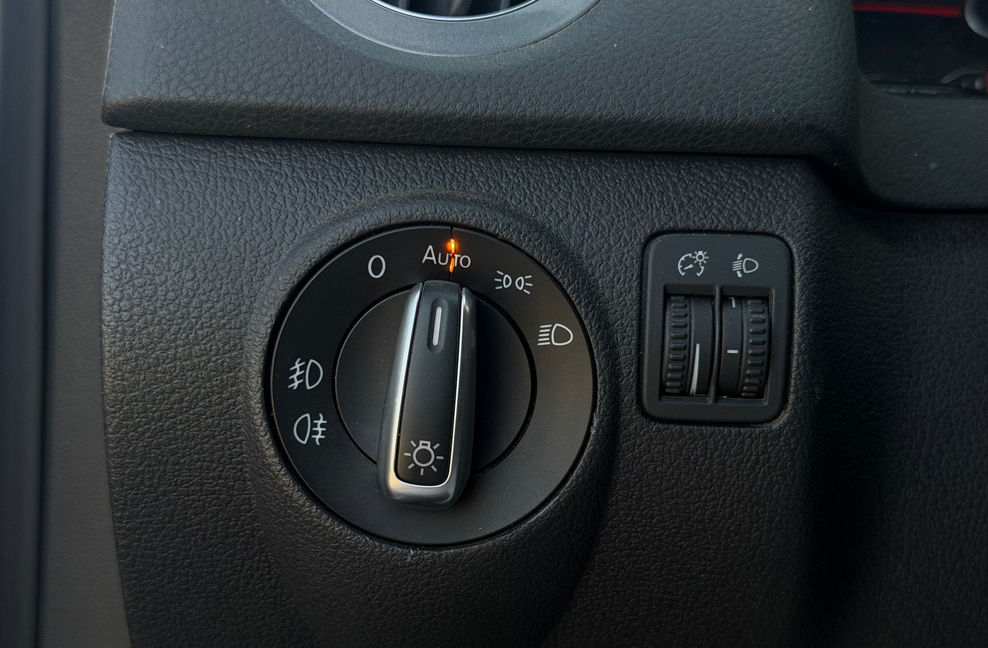 Volkswagen Tiguan 2.0 TDI Sport Style - foto 21
