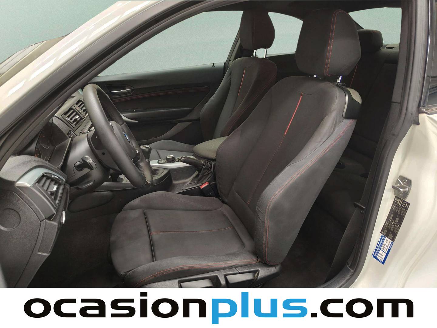 Foto asientos delanteros BMW Serie 2 BMW Serie 2 218d Coupe (143 CV)
