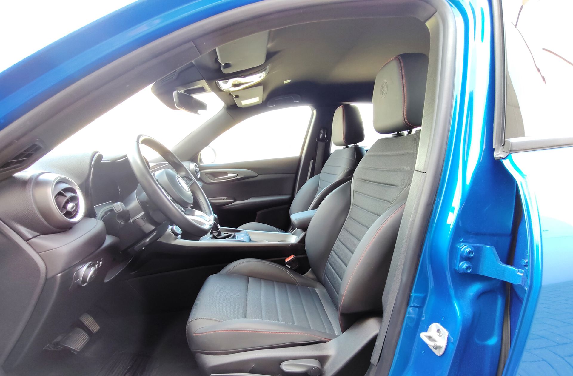 Alfa Romeo Tonale 1.5 MHEV Sprint FWD - foto 9