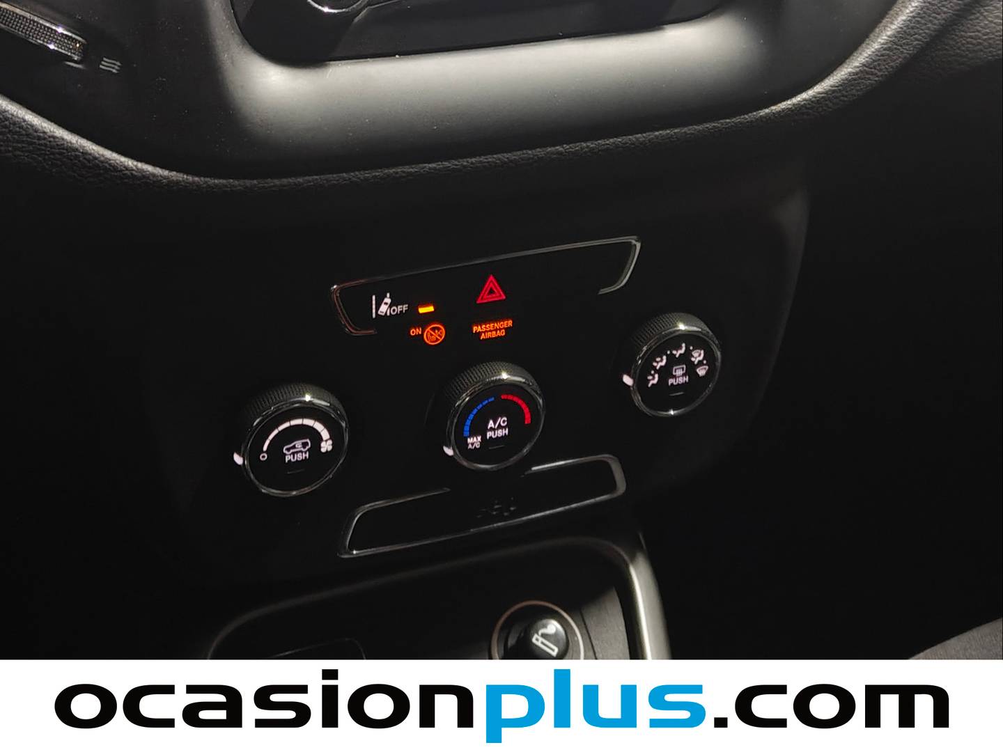 Extras y acabados del Jeep Compass Jeep Compass 1.4 Multiair Sport 4x2 (140 CV)