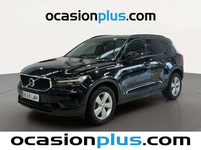 Volvo XC40 T2 Momentum Core (129 CV) de segunda mano
