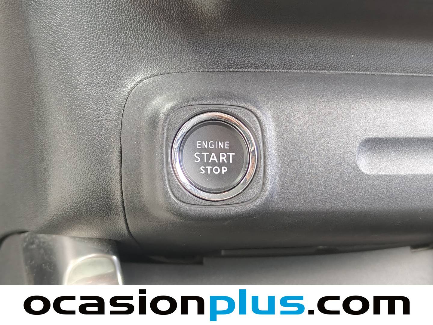 Foto Citroën C3 Aircross Citroen C3 Aircross PureTech 130 Shine Pack EAT6 (131 CV)