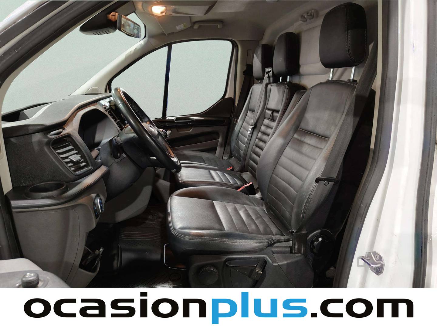 Ford Transit Custom Ford Transit Custom Furgon 2.0 TDCI MHEV Trail 300 L1 (130 CV) de segunda mano