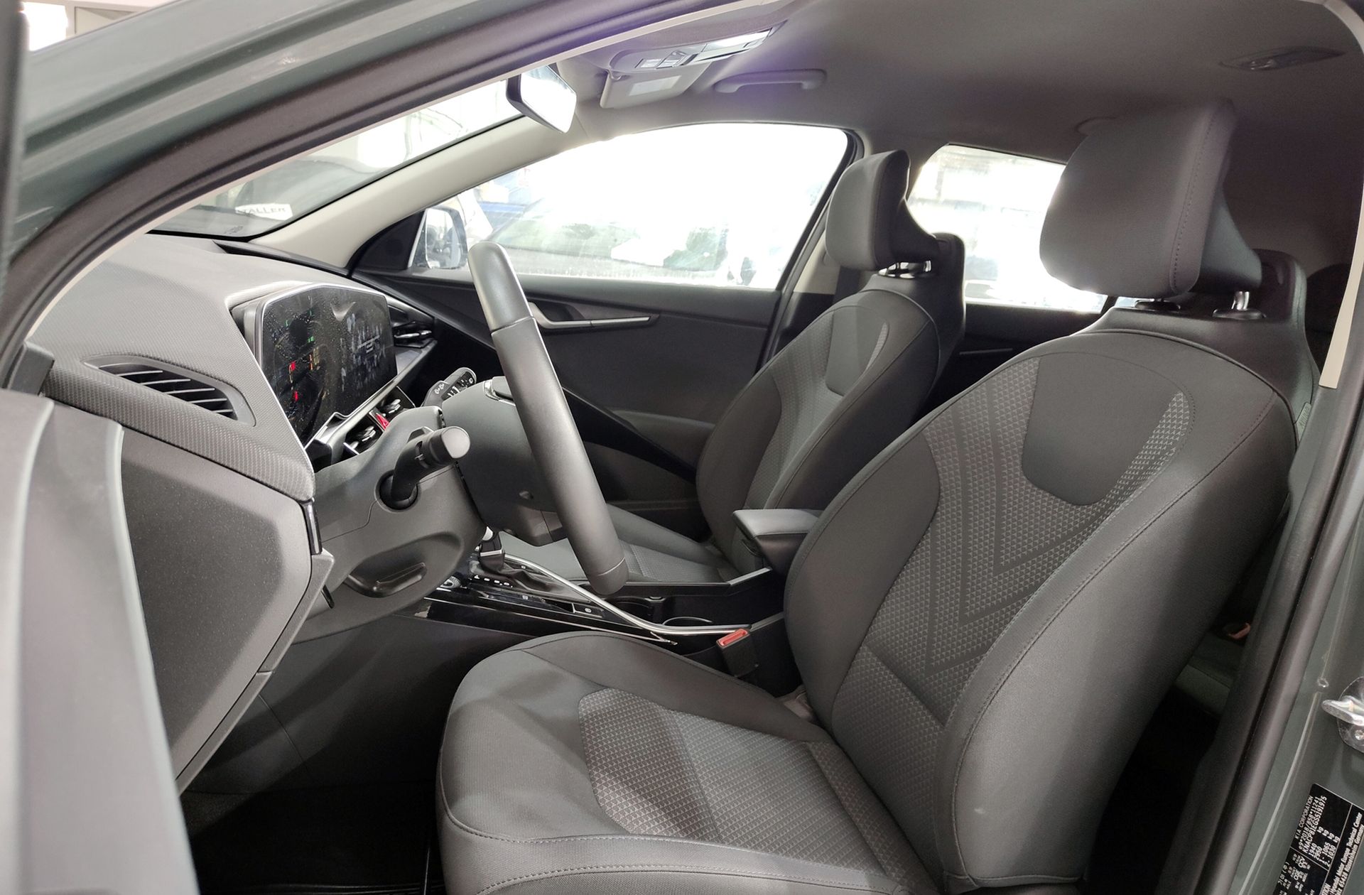Kia Niro 1.6 GDi HEV Concept - foto 11
