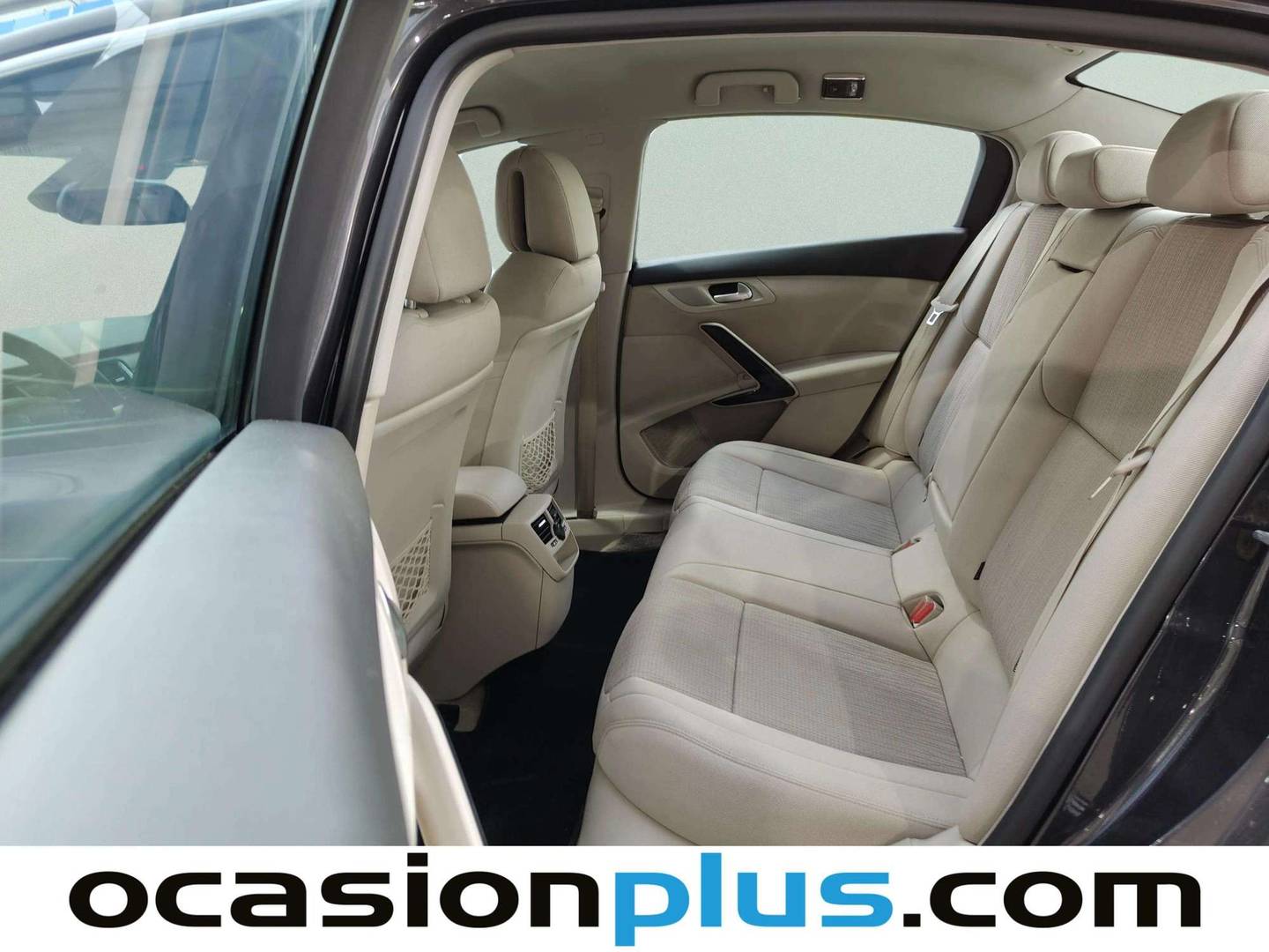 Foto asientos traseros Peugeot 508 Peugeot 508 1.6 THP Active 115 kW (156 CV)