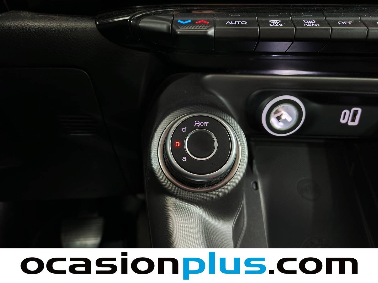 Foto Alfa Romeo Tonale Alfa Romeo Tonale 1.6 DS Sprint FWD (130 CV)