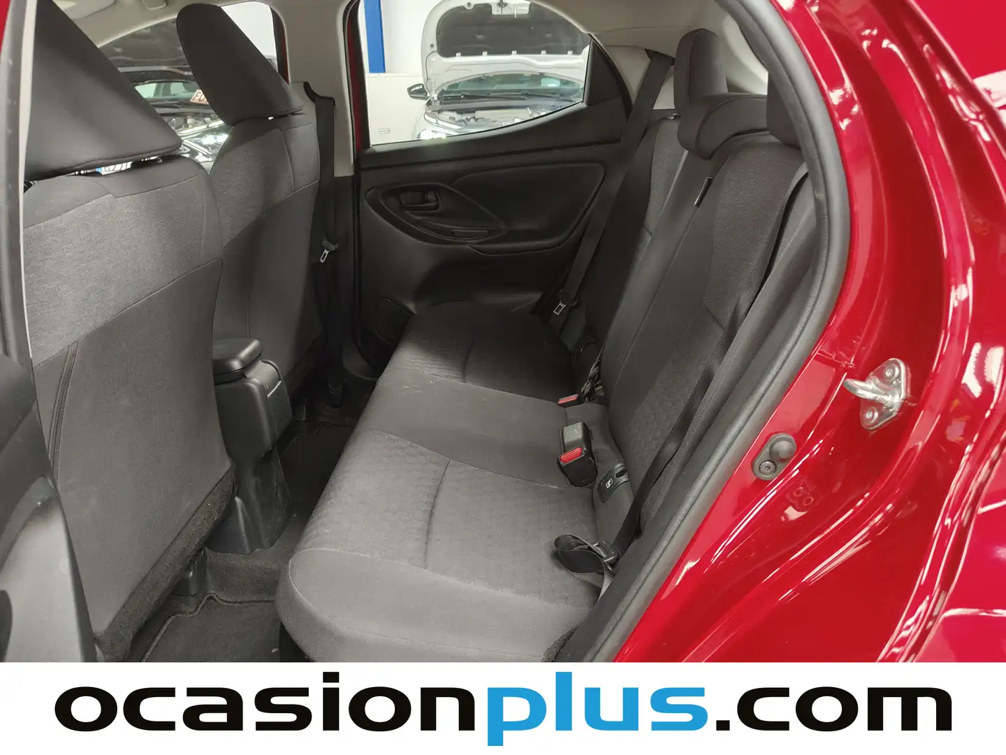 Foto Toyota Yaris Toyota Yaris 120H Business Plus (116 CV)