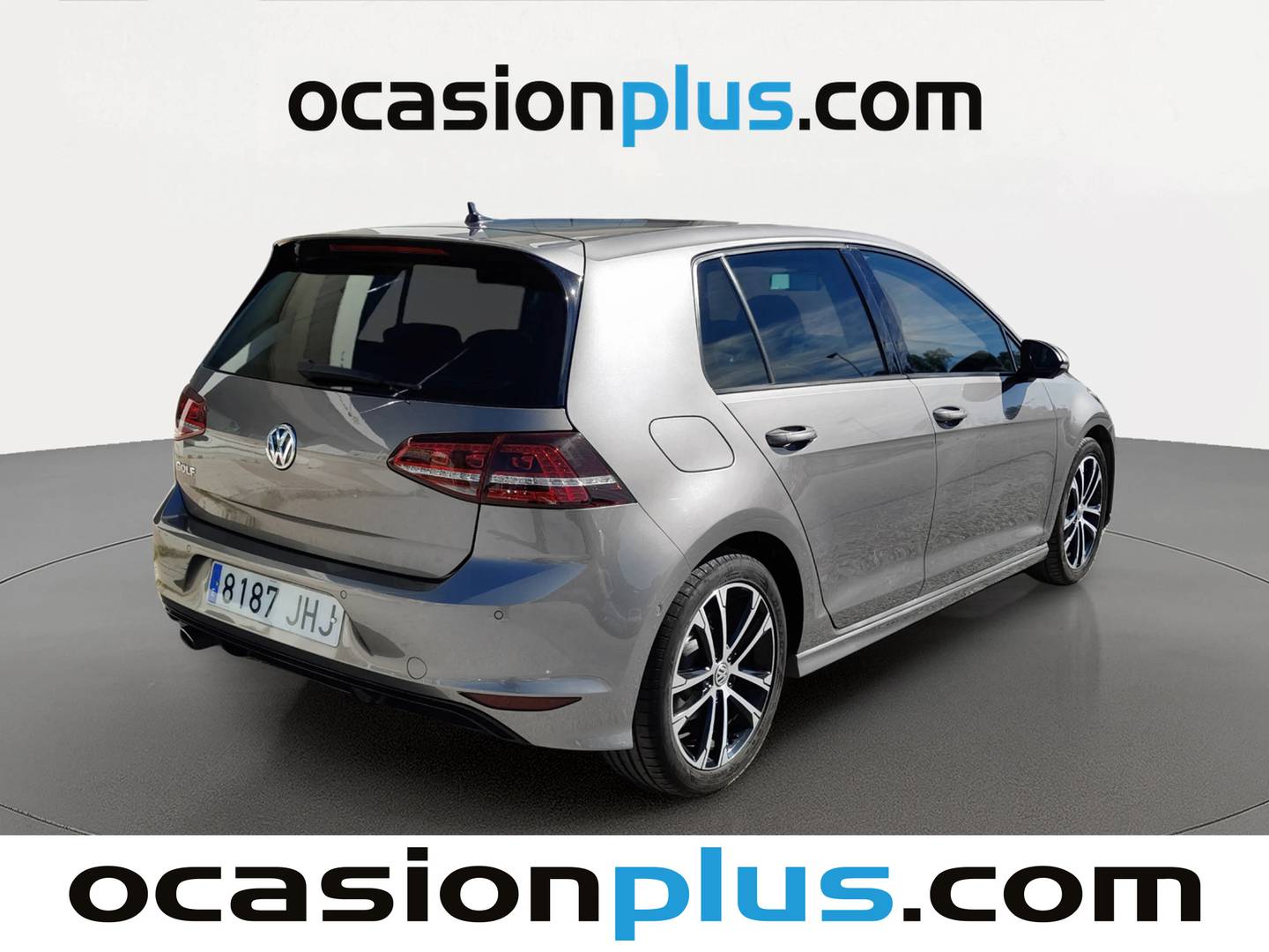 Foto trasera Volkswagen Golf Volkswagen Golf Sport 1.6 TDI BMT (110 CV) DSG Pack R-Line derecha