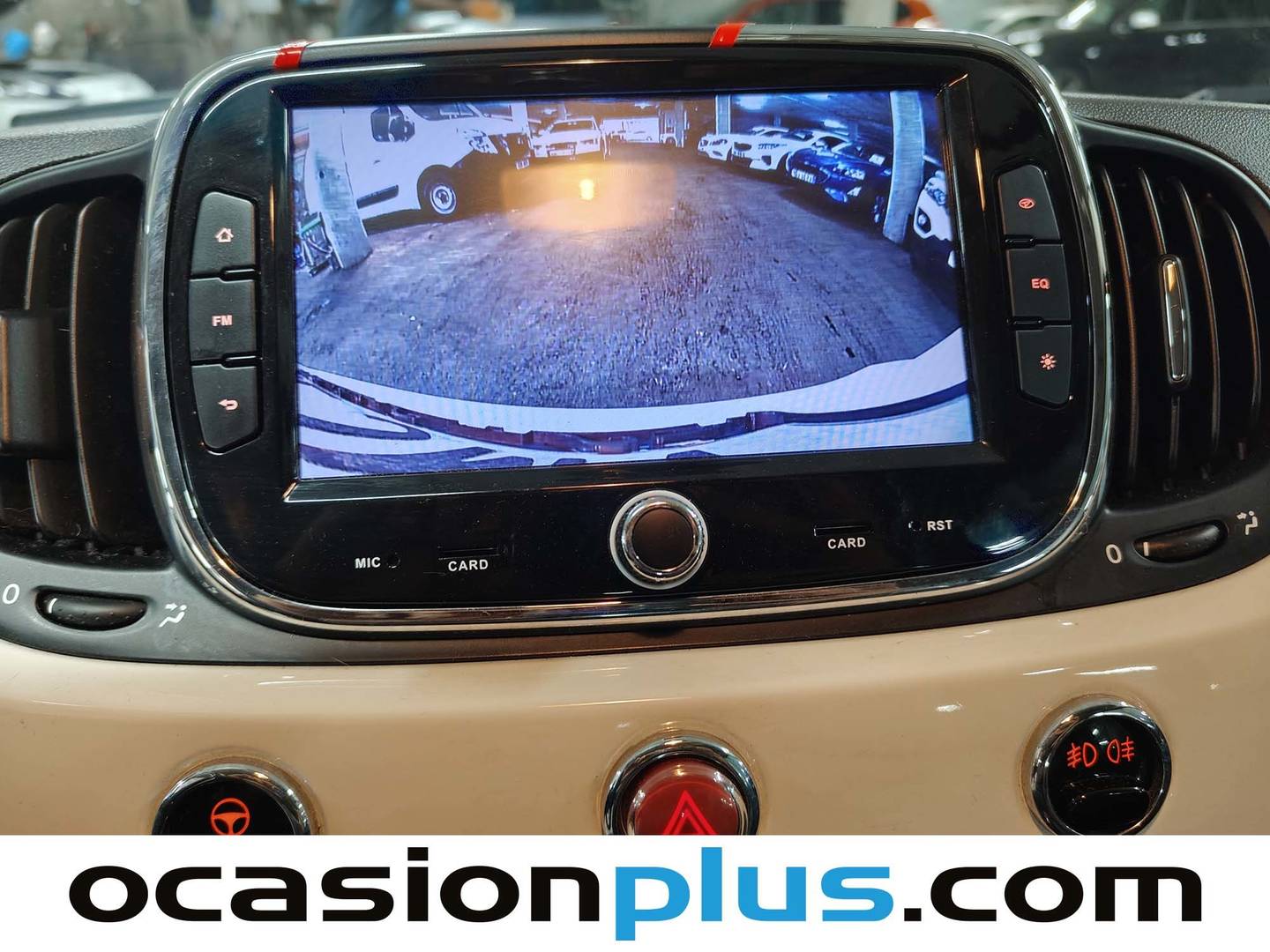 Extras y acabados del Fiat 500C Fiat 500C 1.2 8v Cabrio Lounge (69 CV)