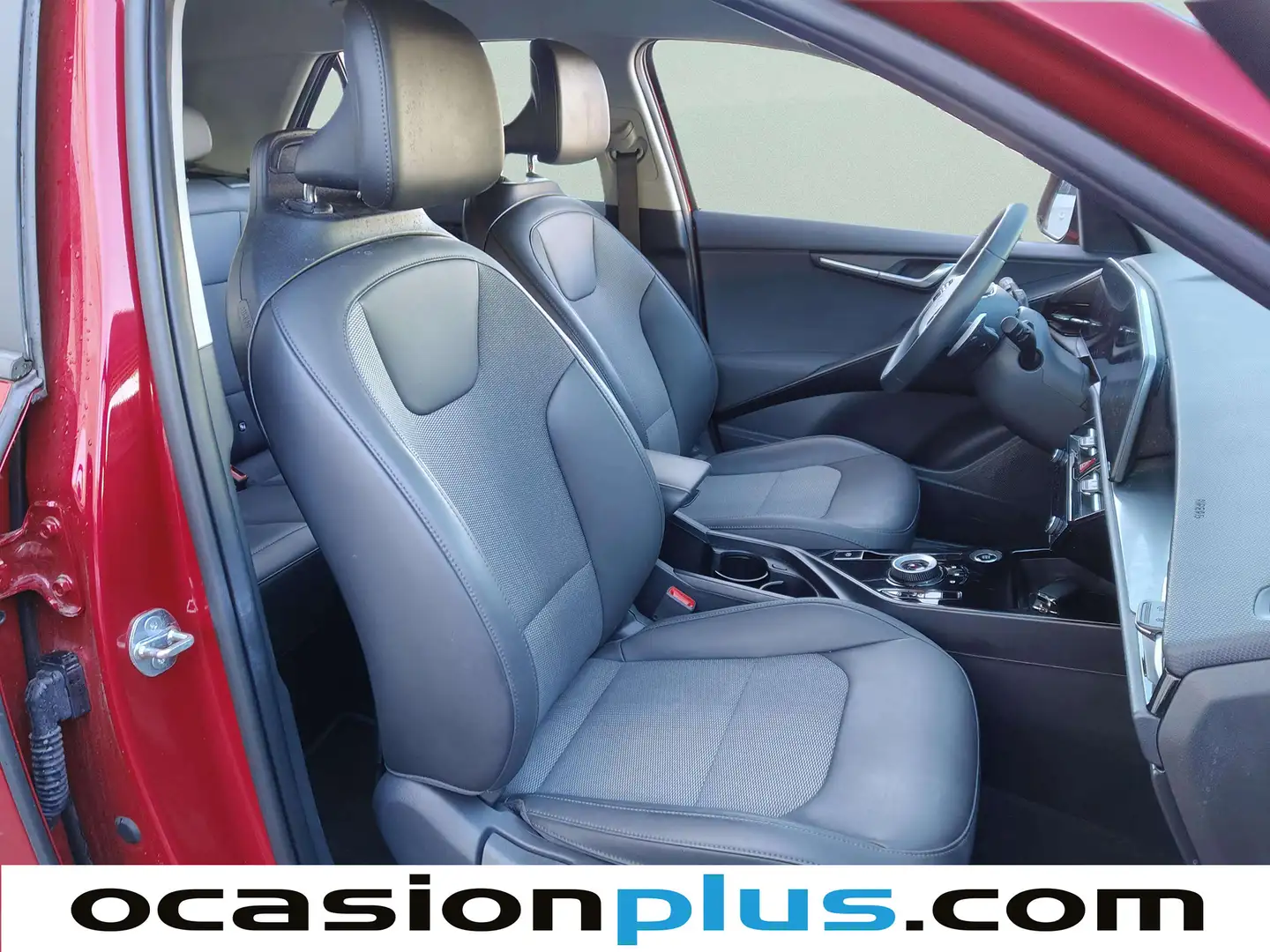 Foto KIA Niro Kia Niro 1.6 GDi HEV Drive (141 CV)