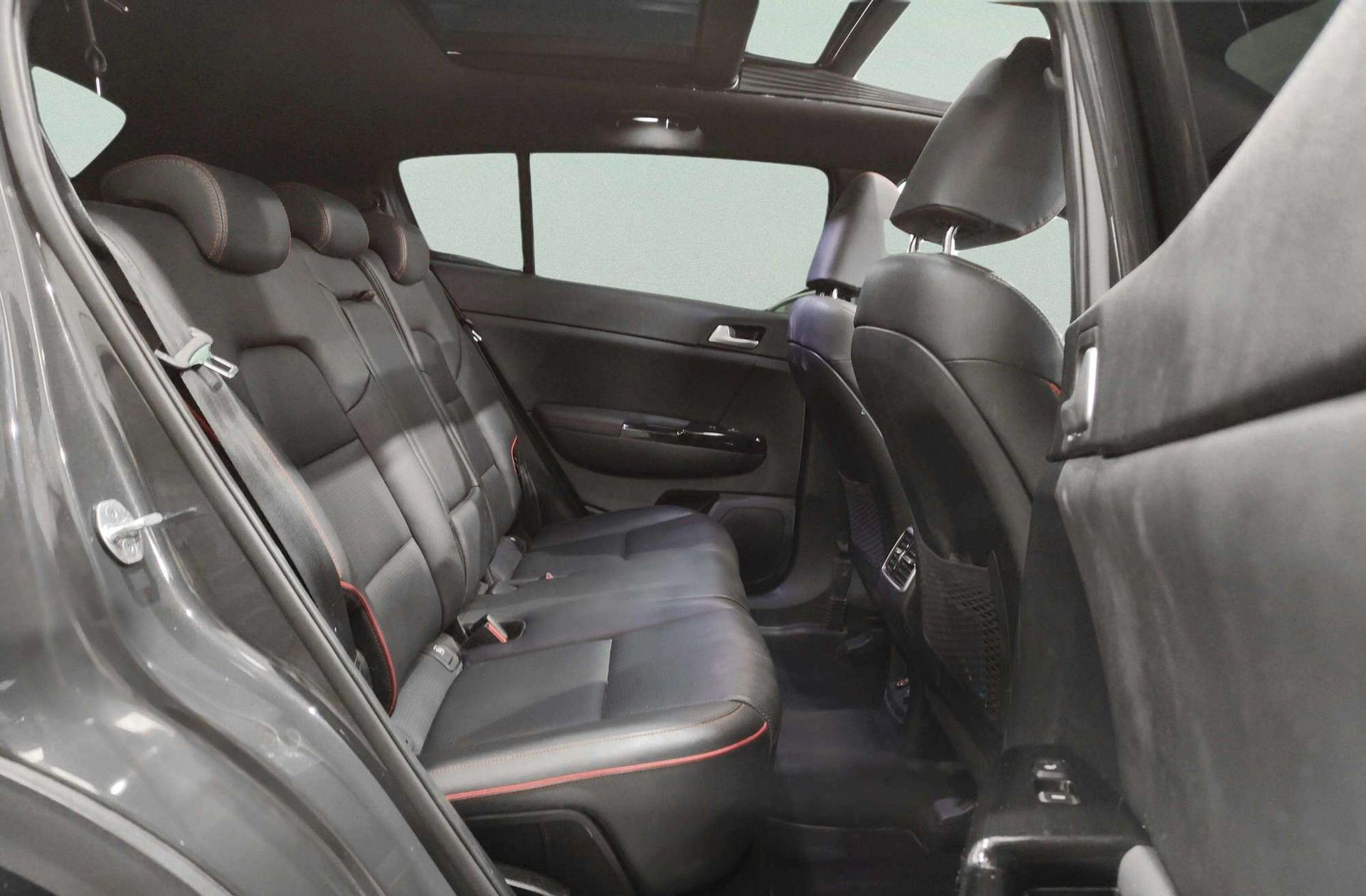 Kia Sportage 1.6 MHEV GT Line Xtreme 4x2 DCT - foto 26