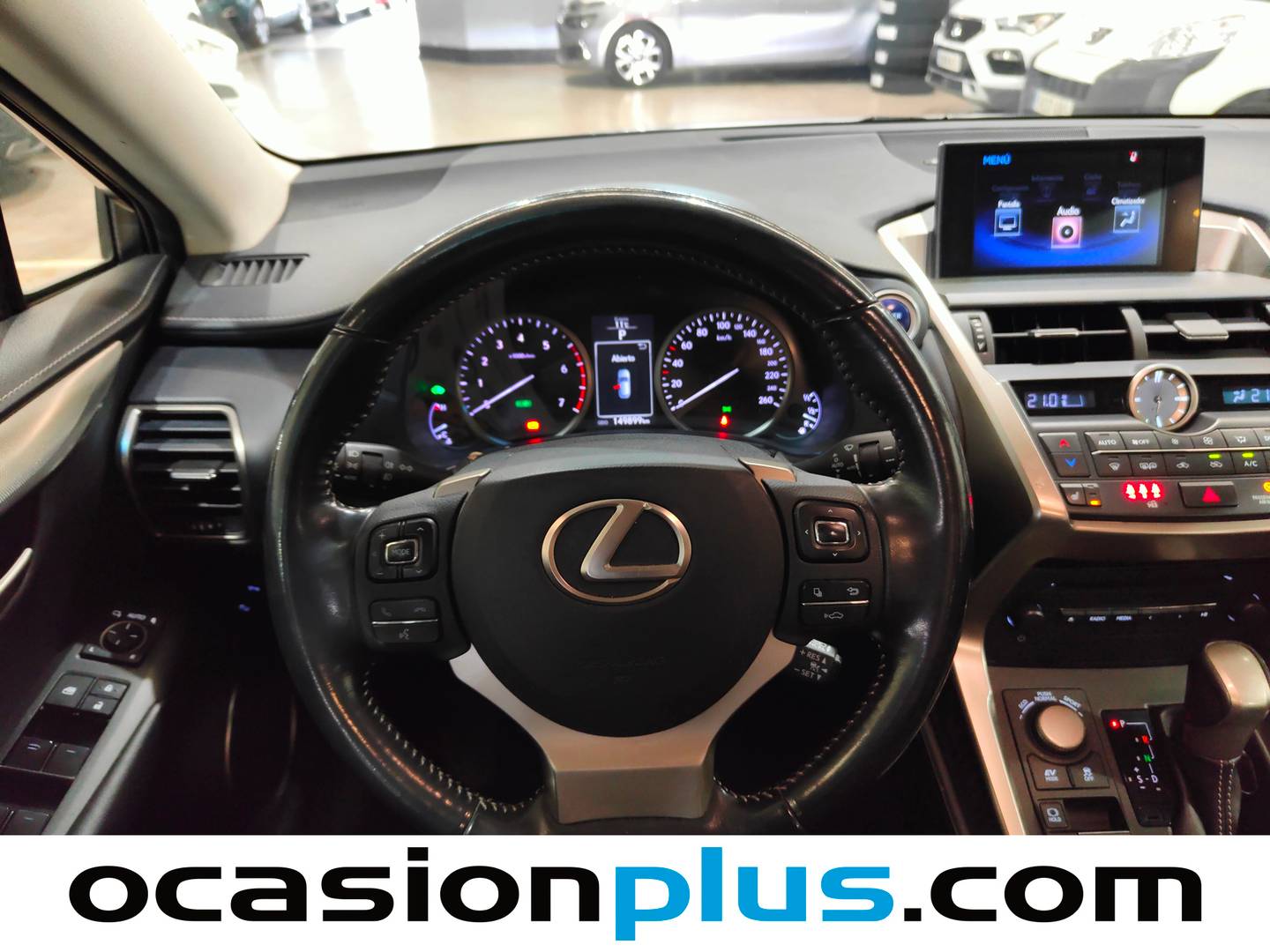 Foto Lexus NX Lexus NX 300h Executive Tecno 4WD (197 CV) GLP