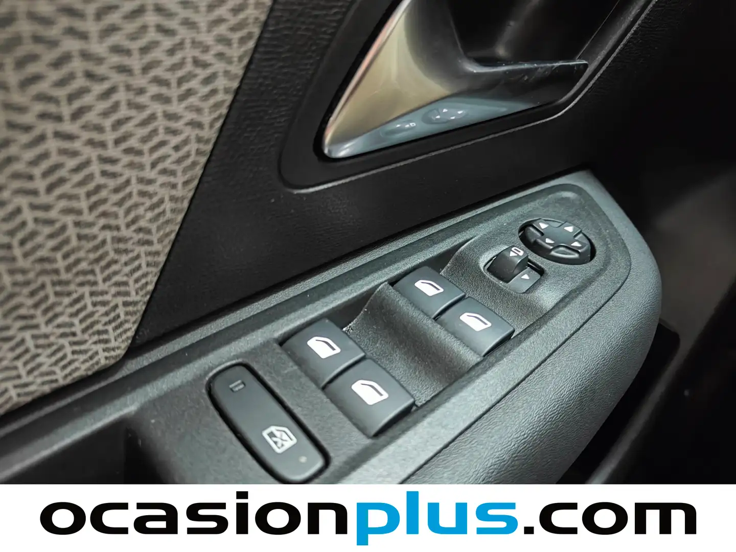 Foto Citroën C4 Citroen C4 PureTech 130 S&S 6v Plus (131 CV)