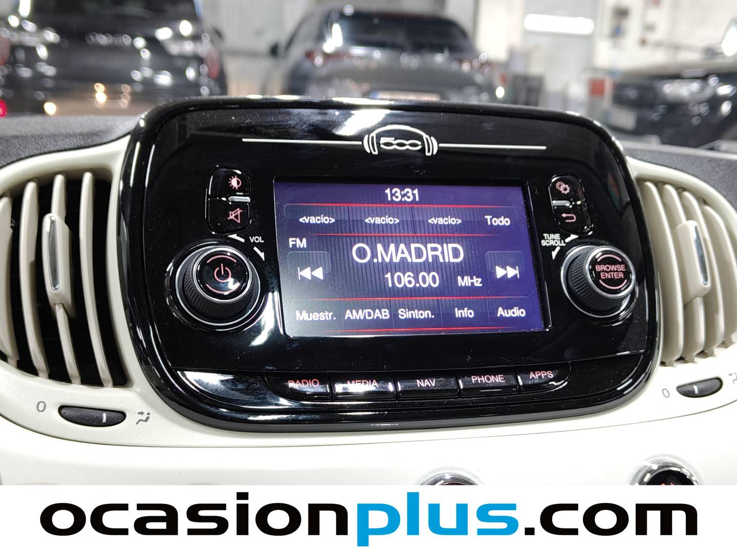 Foto Fiat 500 Fiat 500 1.2 8v Lounge (69 CV)