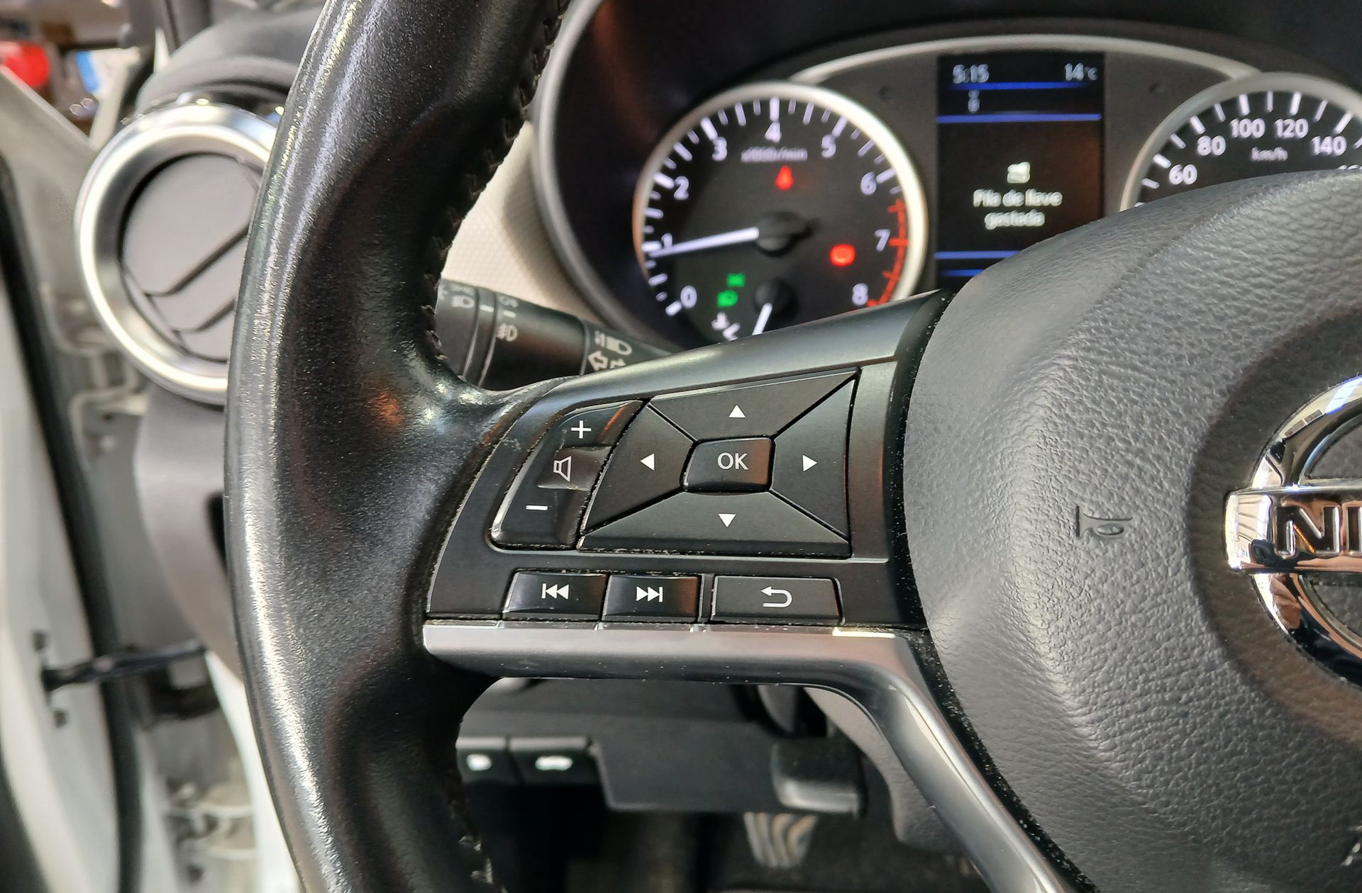 Nissan Micra IG-T N-Connecta - foto 24