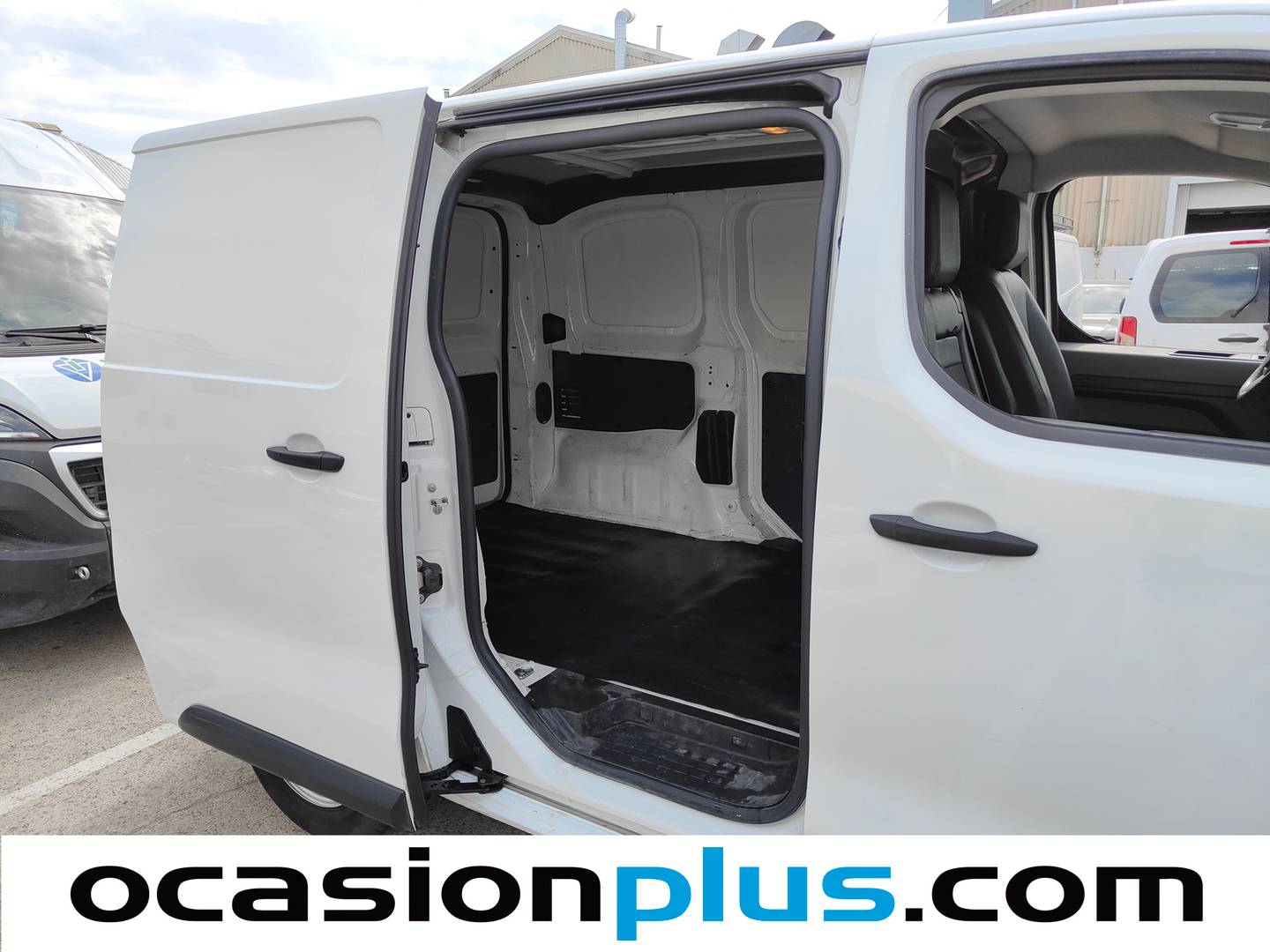 Fiat Scudo Fiat Scudo Furgon 1.5 BlueHDI L1 Business (120 CV) al mejor precio