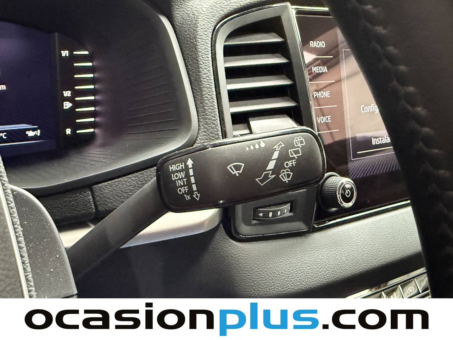 Skoda Karoq Skoda Karoq 1.0 TSI Selection (116 CV) manual