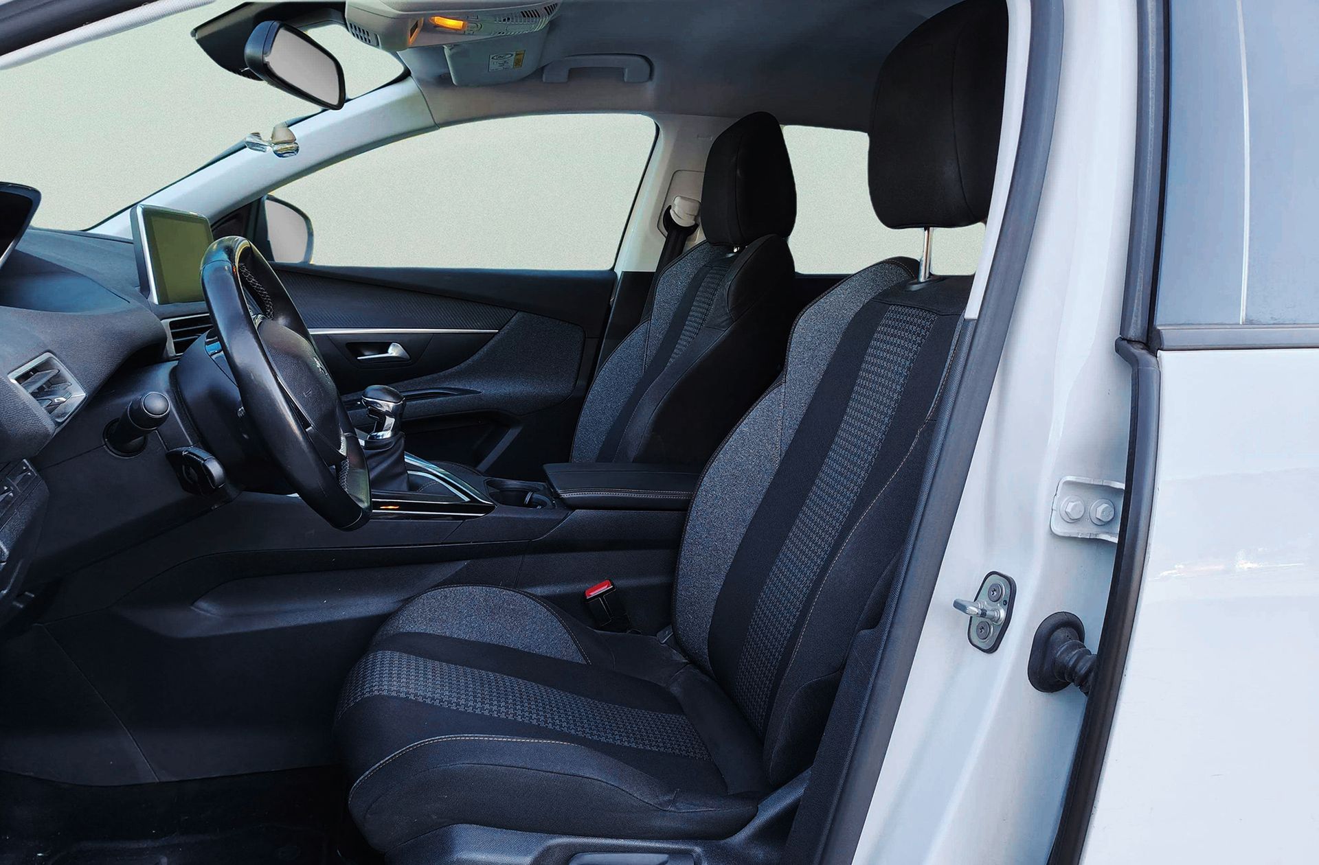 Peugeot 5008 1.2L PureTech Active 7 plazas - foto 11