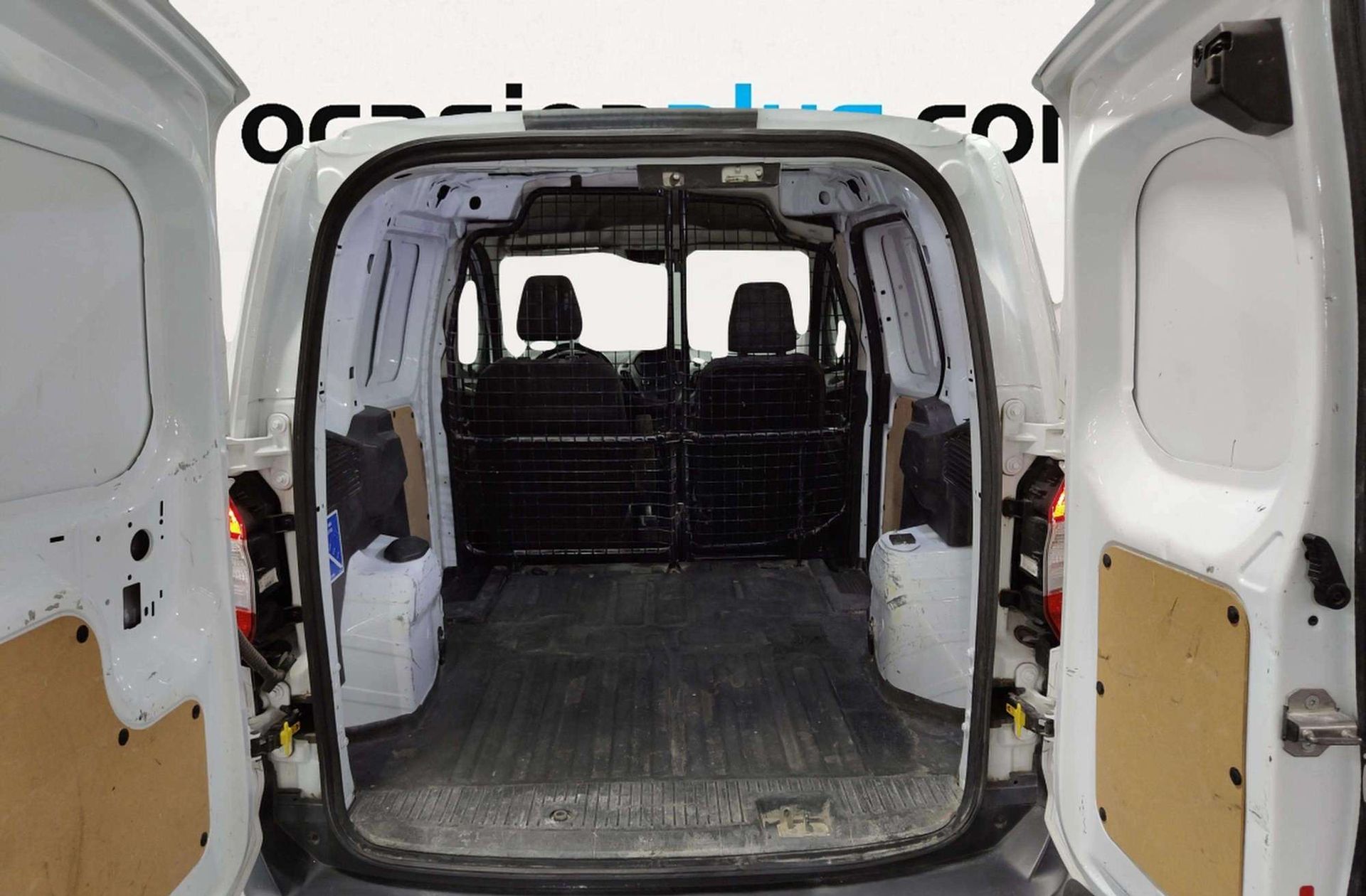 Ford Transit Furgon 1.5 TDCi Trend - foto 11