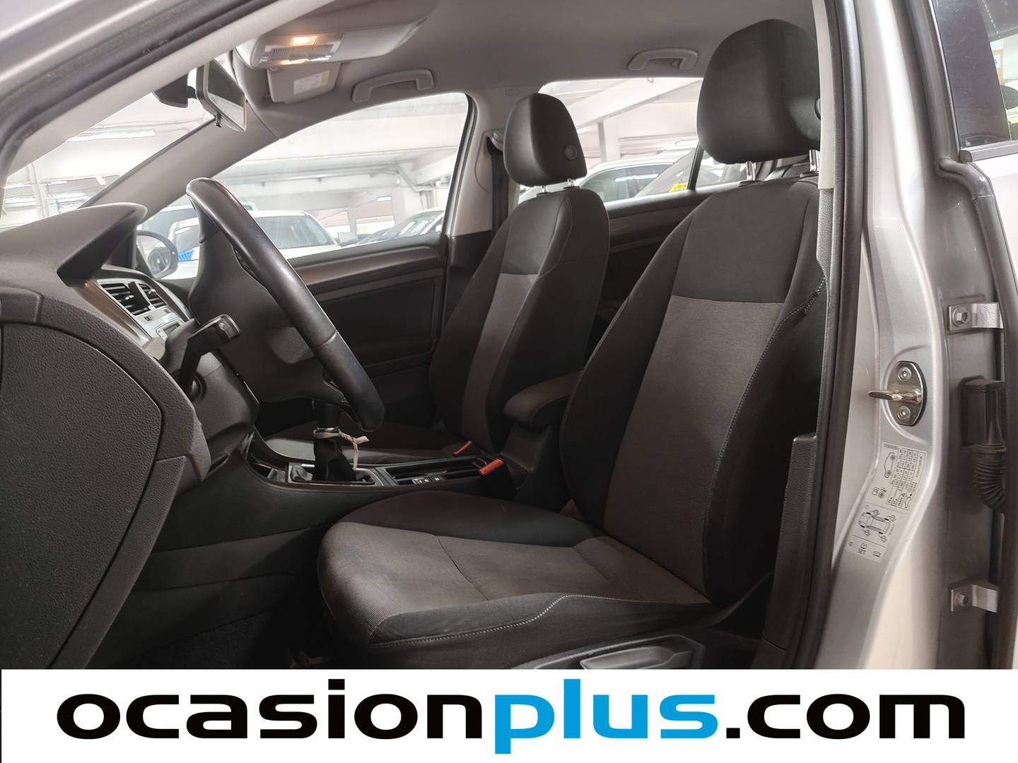 Foto asientos delanteros Volkswagen Golf Volkswagen Golf 1.2 TSI BMT (110 CV)