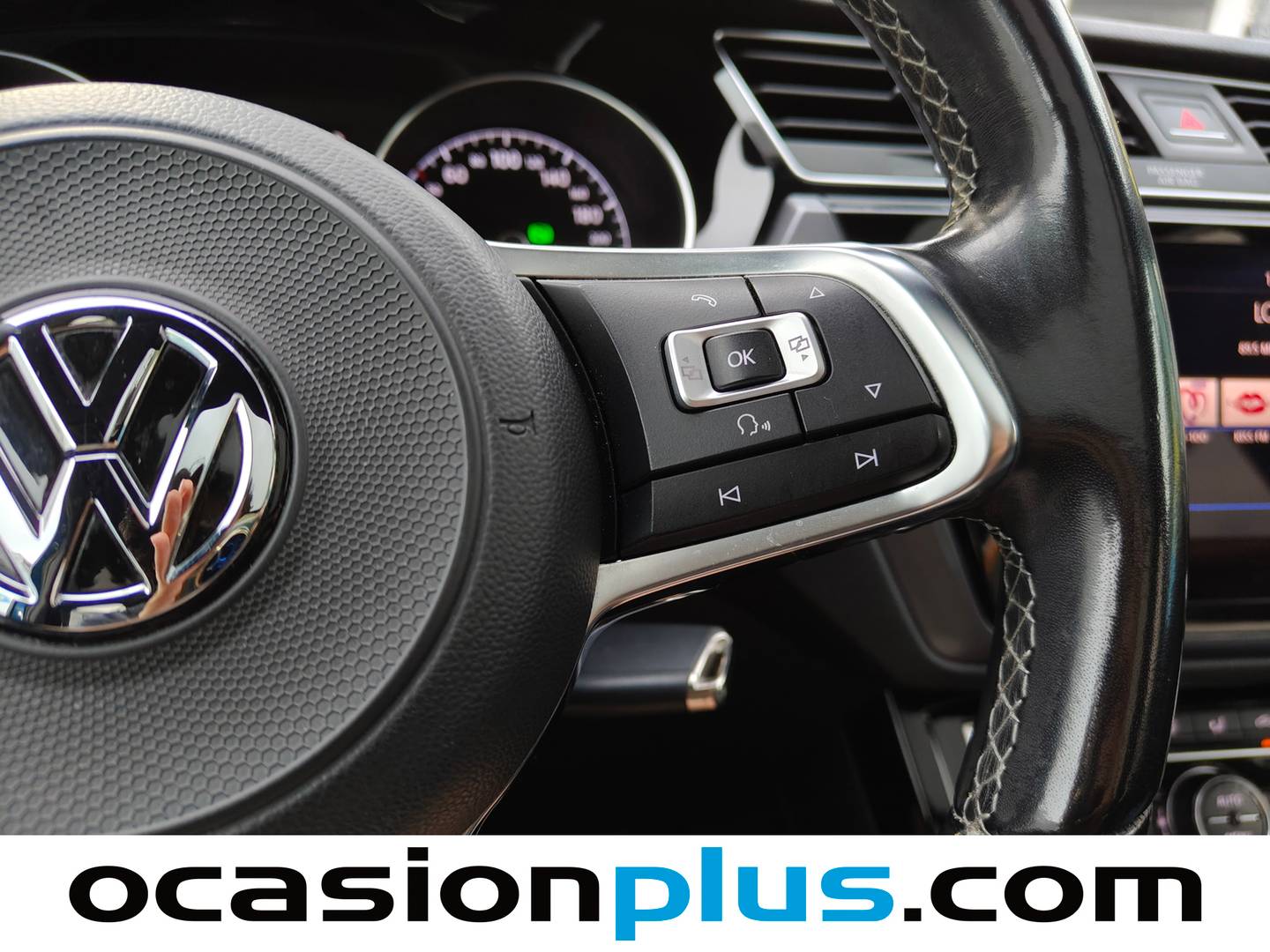 Volkswagen Touran Volkswagen Touran Sport 1.8 TSI (180 CV) DSG 7 Plazas Pack R-Line seminuevo