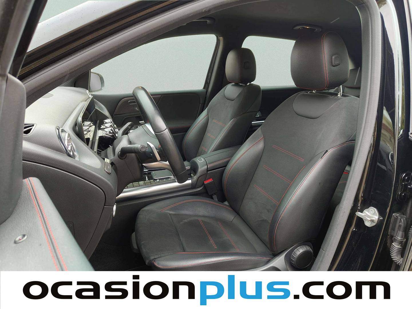 Foto asientos delanteros Mercedes Clase B Mercedes Clase B 200 d (150 CV)