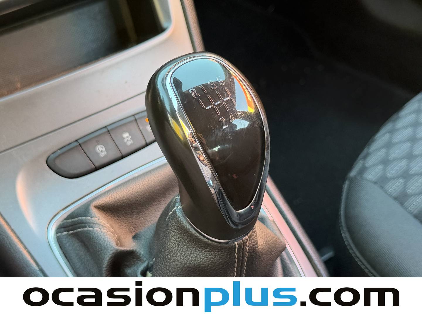 Foto Opel Astra Opel Astra 1.2 Turbo SHL Edition (110 CV)