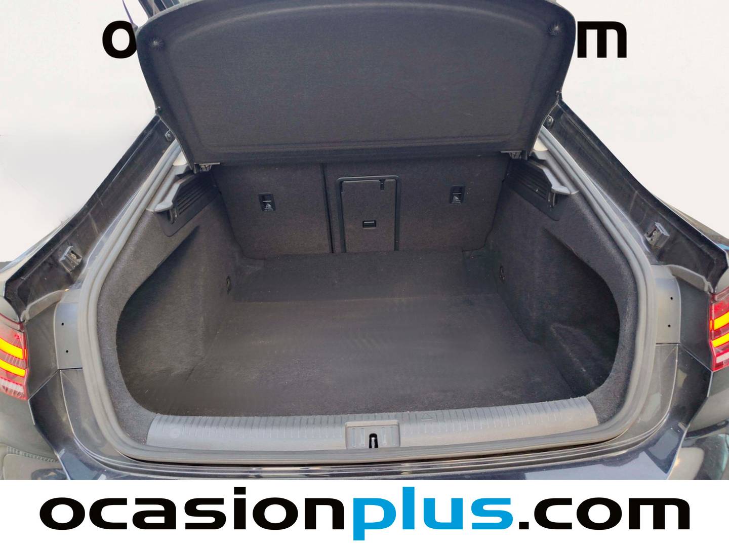 Fotos maletero Volkswagen Arteon Volkswagen Arteon Elegance 2.0 TDI (150 CV) DSG