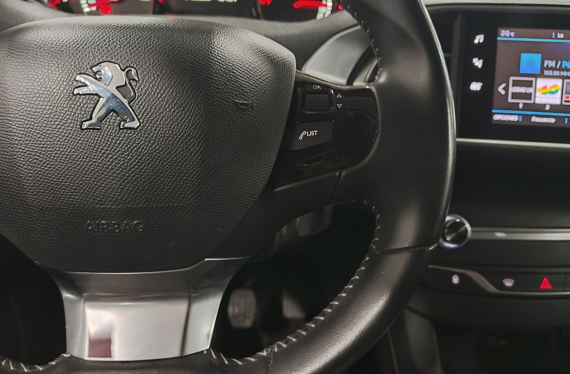 Peugeot 308 PureTech 110 Style - foto 29
