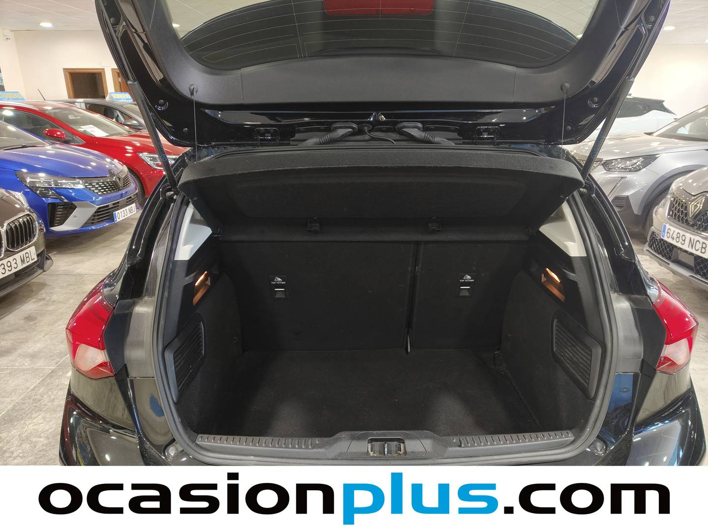 Fotos maletero Ford Focus Ford Focus 1.0 Ecoboost Trend+ Auto (125 CV)