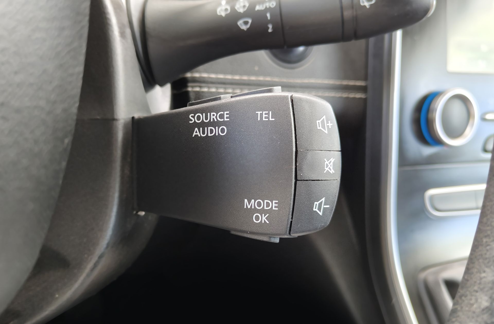 Renault Grand Scénic Zen dCi 7 plazas - foto 32